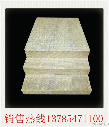 岩棉板的四大分类与防水保温材料特性解析